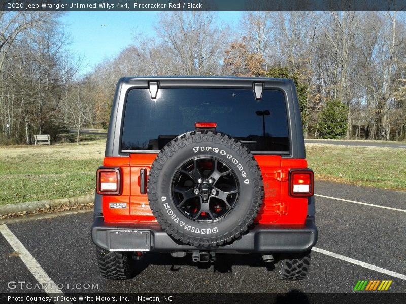 Firecracker Red / Black 2020 Jeep Wrangler Unlimited Willys 4x4