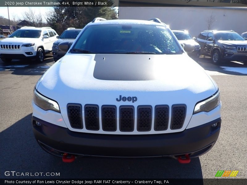 Bright White / Black 2020 Jeep Cherokee Trailhawk 4x4