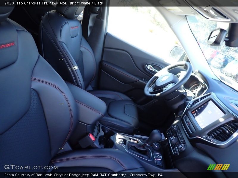 Bright White / Black 2020 Jeep Cherokee Trailhawk 4x4