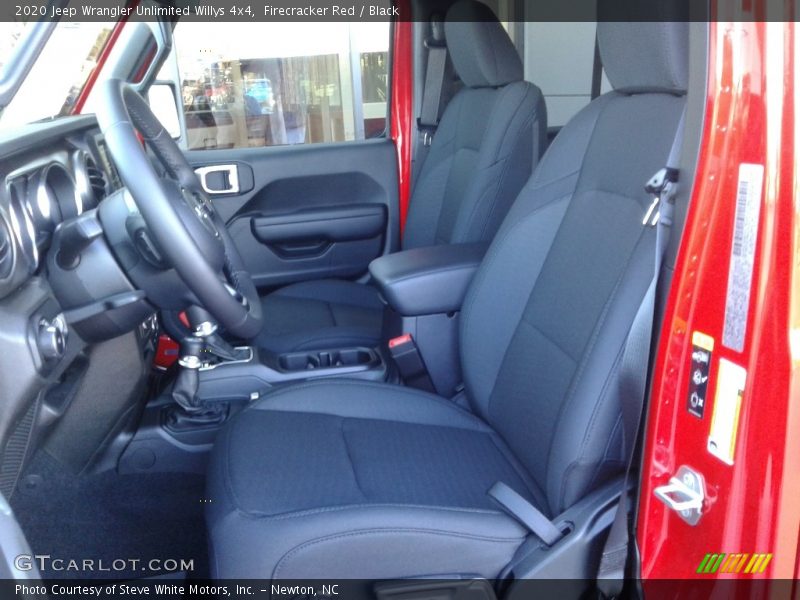 Firecracker Red / Black 2020 Jeep Wrangler Unlimited Willys 4x4