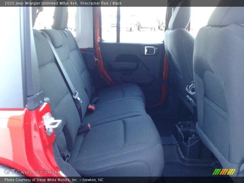 Firecracker Red / Black 2020 Jeep Wrangler Unlimited Willys 4x4
