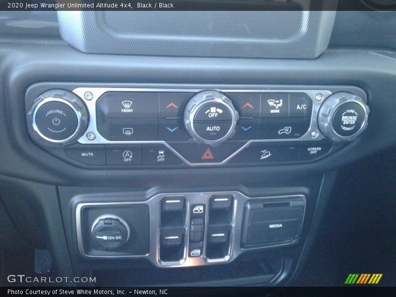 Black / Black 2020 Jeep Wrangler Unlimited Altitude 4x4