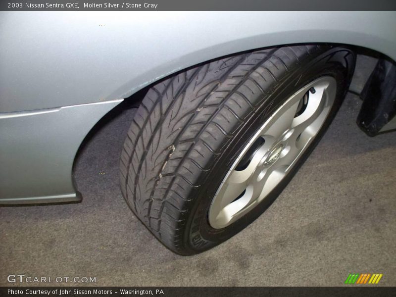 Molten Silver / Stone Gray 2003 Nissan Sentra GXE
