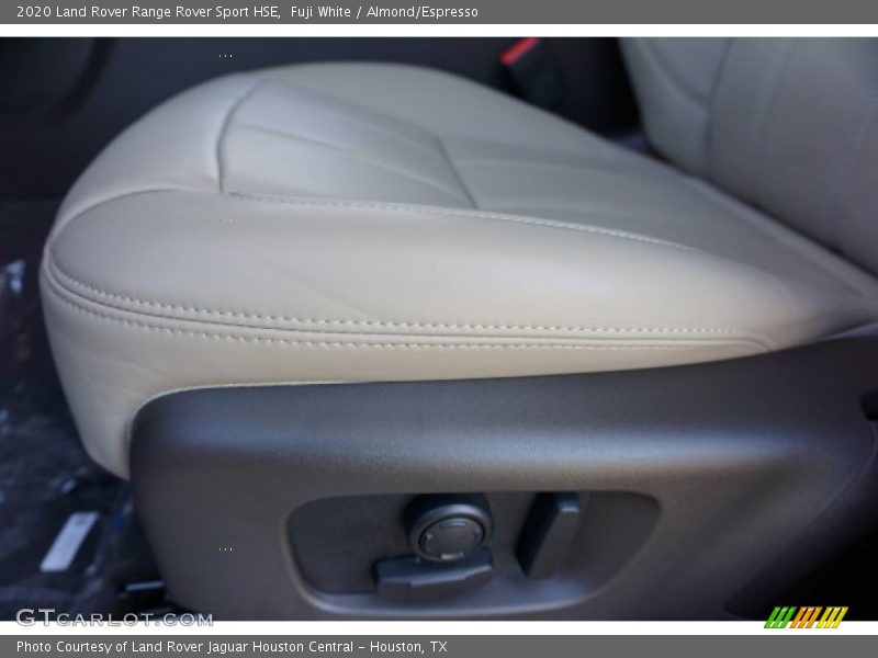 Fuji White / Almond/Espresso 2020 Land Rover Range Rover Sport HSE
