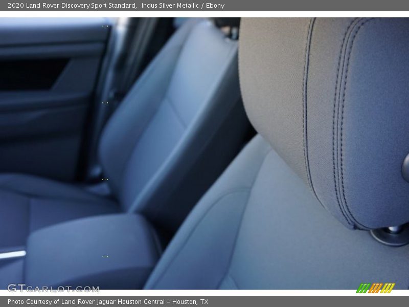 Indus Silver Metallic / Ebony 2020 Land Rover Discovery Sport Standard
