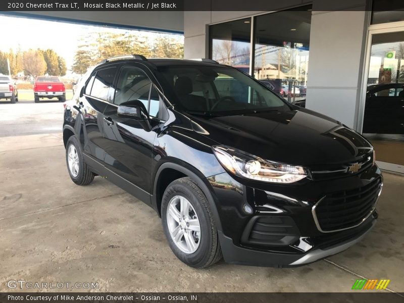 Mosaic Black Metallic / Jet Black 2020 Chevrolet Trax LT