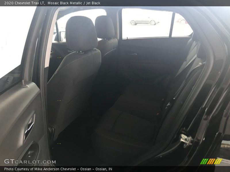 Mosaic Black Metallic / Jet Black 2020 Chevrolet Trax LT