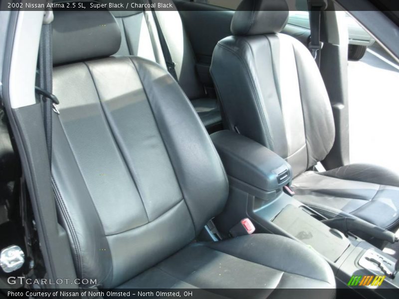 Super Black / Charcoal Black 2002 Nissan Altima 2.5 SL