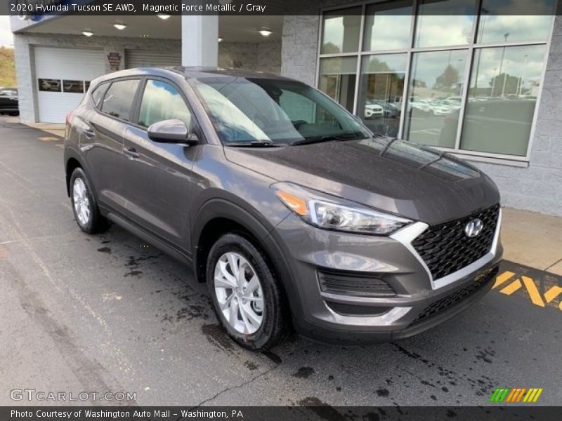 Front 3/4 View of 2020 Tucson SE AWD