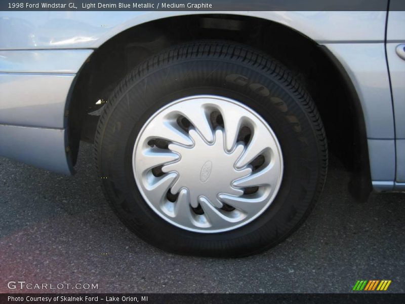 Light Denim Blue Metallic / Medium Graphite 1998 Ford Windstar GL