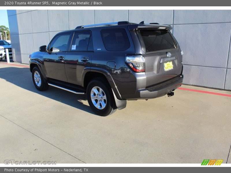 Magnetic Gray Metallic / Black 2020 Toyota 4Runner SR5
