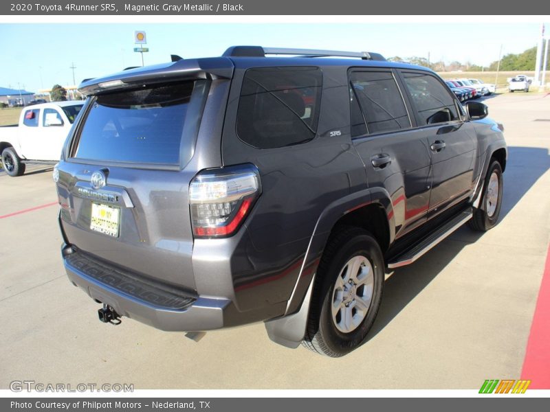Magnetic Gray Metallic / Black 2020 Toyota 4Runner SR5