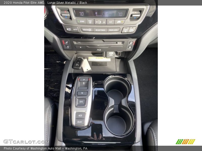 Lunar Silver Metallic / Black 2020 Honda Pilot Elite AWD