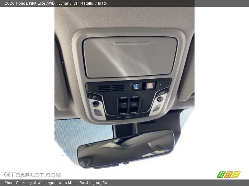 Lunar Silver Metallic / Black 2020 Honda Pilot Elite AWD