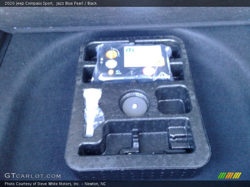 Jazz Blue Pearl / Black 2020 Jeep Compass Sport
