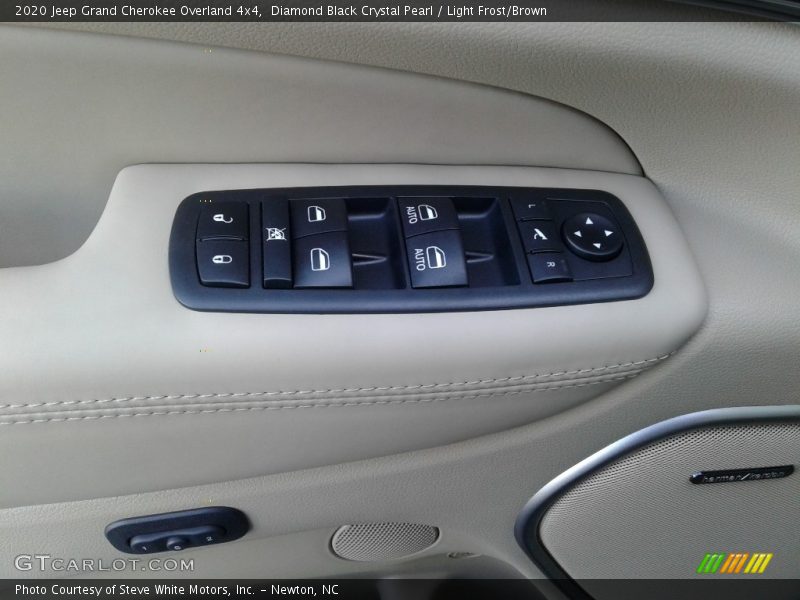 Diamond Black Crystal Pearl / Light Frost/Brown 2020 Jeep Grand Cherokee Overland 4x4
