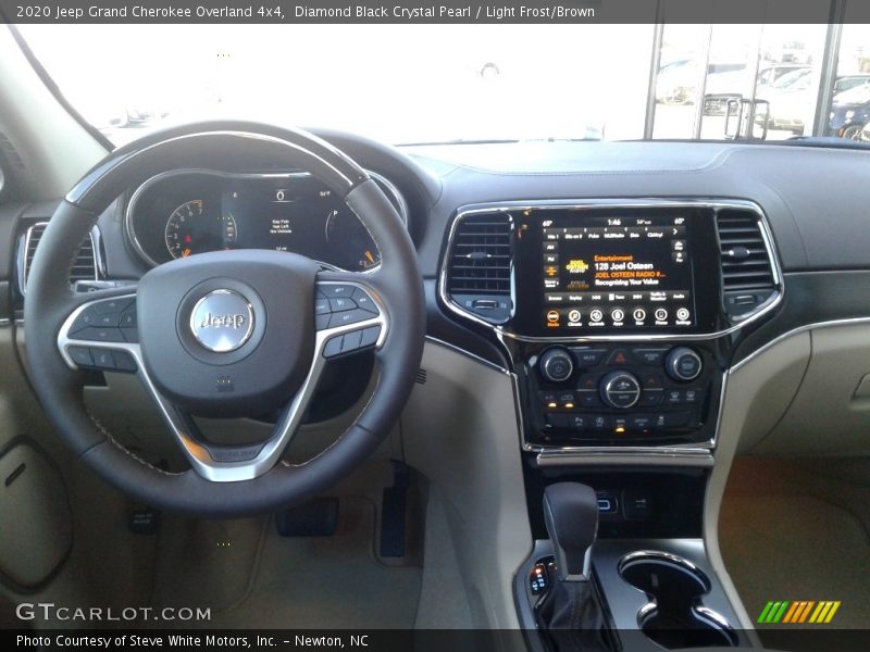Diamond Black Crystal Pearl / Light Frost/Brown 2020 Jeep Grand Cherokee Overland 4x4