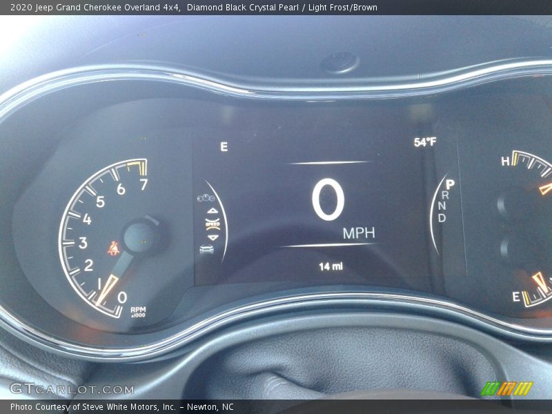 Diamond Black Crystal Pearl / Light Frost/Brown 2020 Jeep Grand Cherokee Overland 4x4