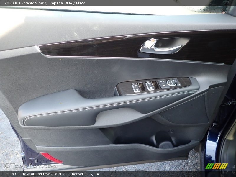 Imperial Blue / Black 2020 Kia Sorento S AWD