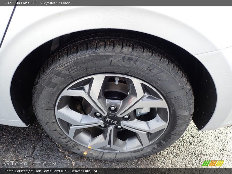 Silky Silver / Black 2020 Kia Forte LXS