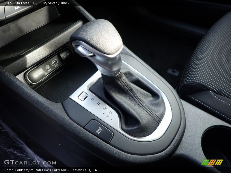Silky Silver / Black 2020 Kia Forte LXS