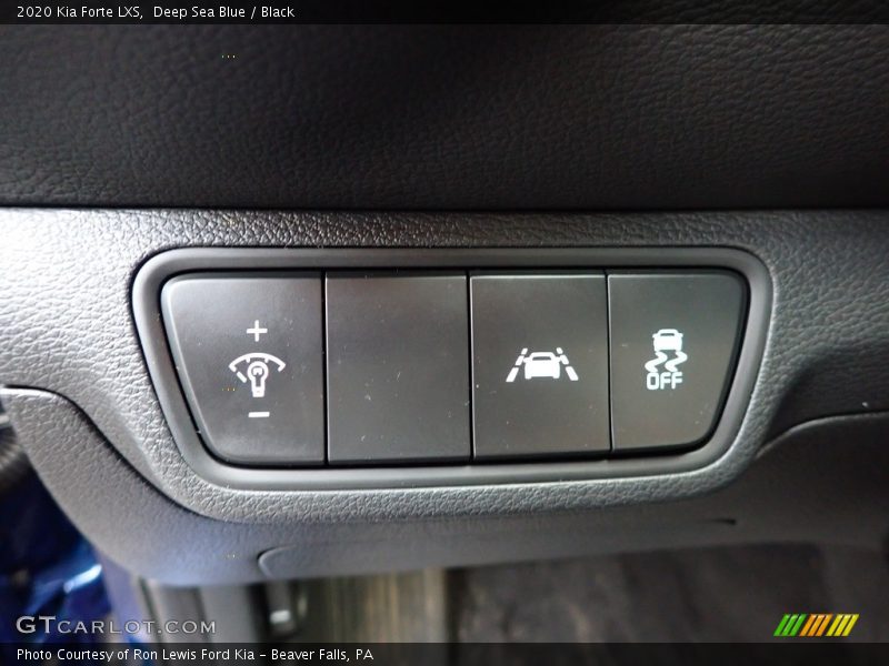 Deep Sea Blue / Black 2020 Kia Forte LXS