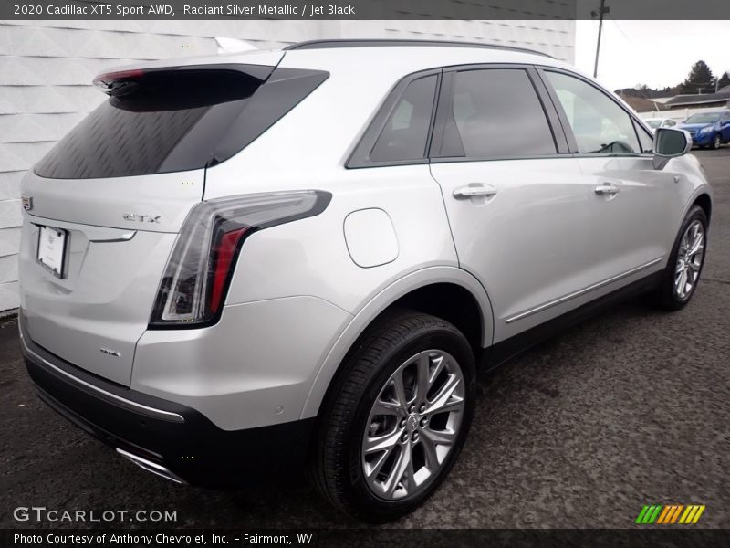 Radiant Silver Metallic / Jet Black 2020 Cadillac XT5 Sport AWD