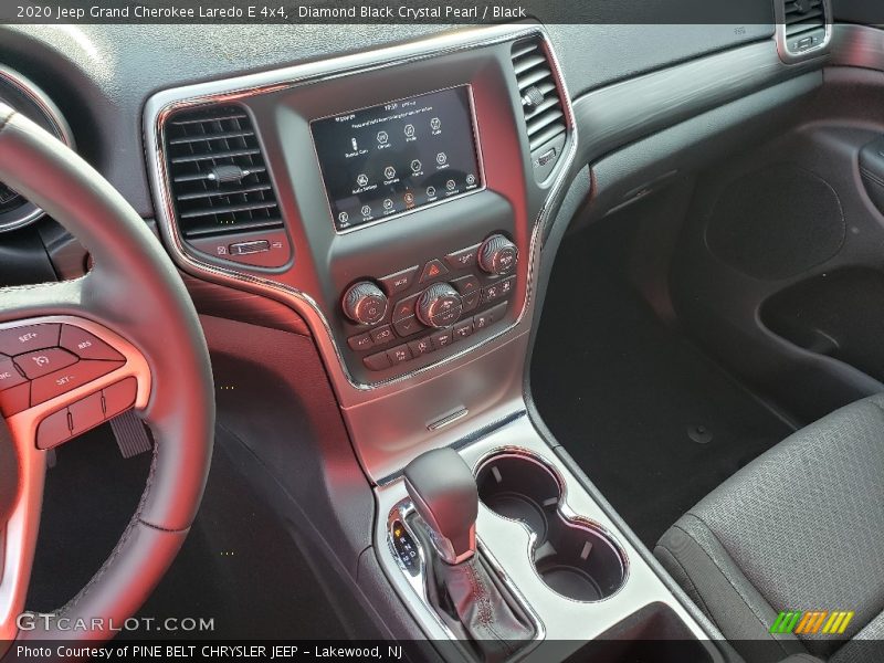 Diamond Black Crystal Pearl / Black 2020 Jeep Grand Cherokee Laredo E 4x4