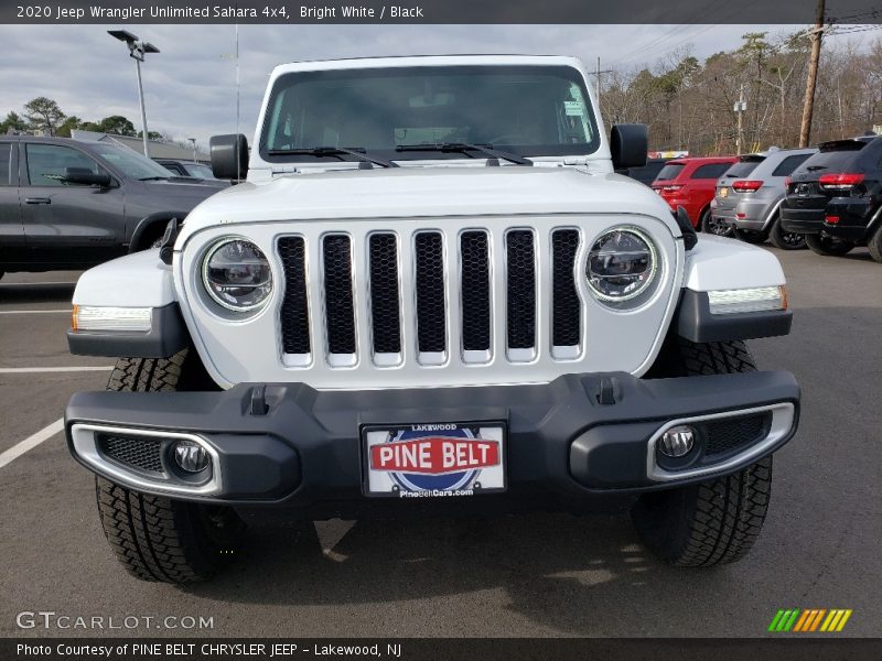 Bright White / Black 2020 Jeep Wrangler Unlimited Sahara 4x4