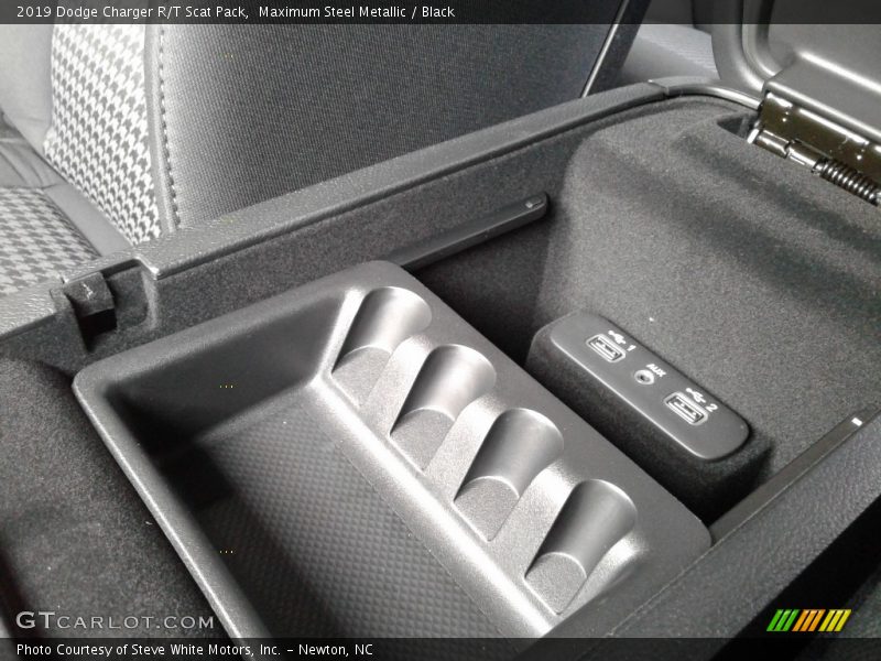 Maximum Steel Metallic / Black 2019 Dodge Charger R/T Scat Pack