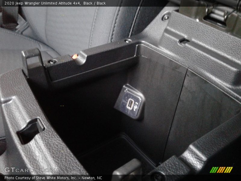 Black / Black 2020 Jeep Wrangler Unlimited Altitude 4x4