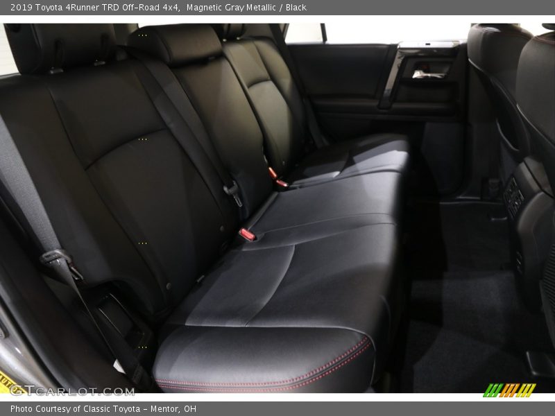 Magnetic Gray Metallic / Black 2019 Toyota 4Runner TRD Off-Road 4x4