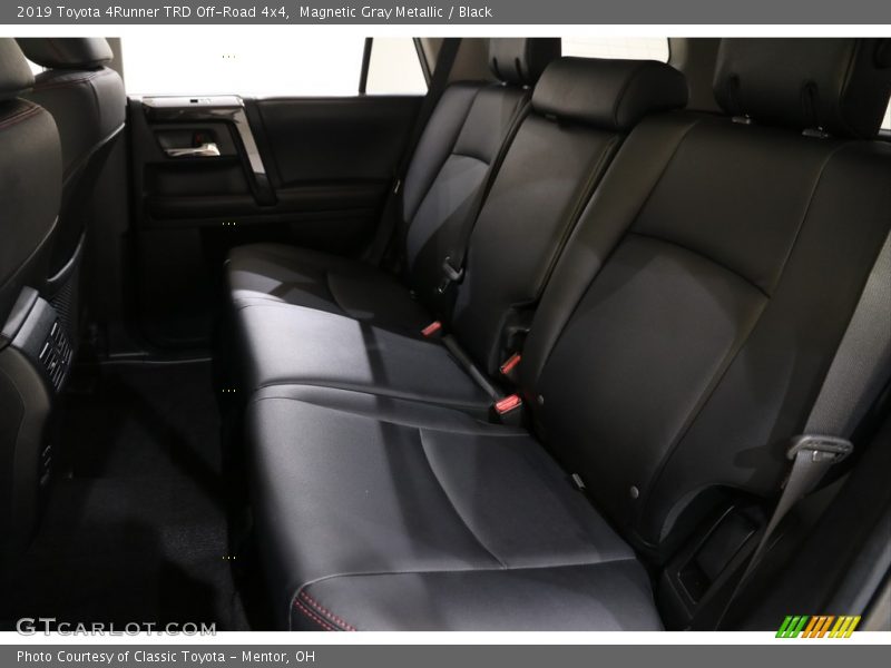 Magnetic Gray Metallic / Black 2019 Toyota 4Runner TRD Off-Road 4x4