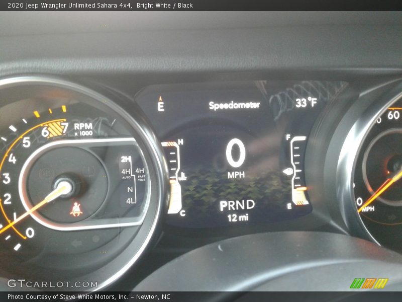 Bright White / Black 2020 Jeep Wrangler Unlimited Sahara 4x4