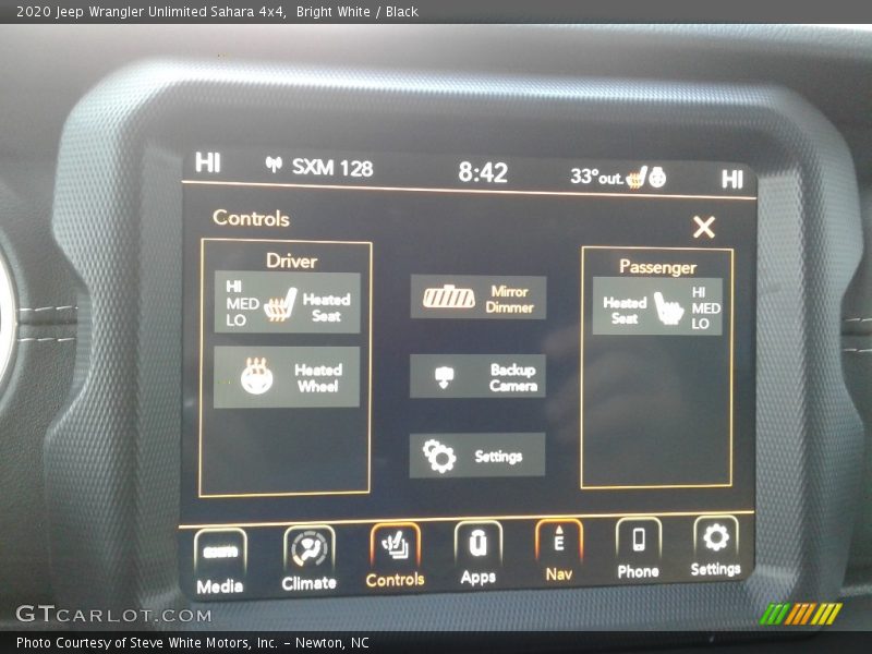 Bright White / Black 2020 Jeep Wrangler Unlimited Sahara 4x4