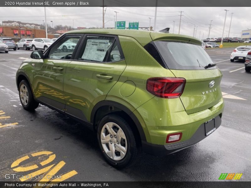 Green Apple / Black 2020 Hyundai Venue SE