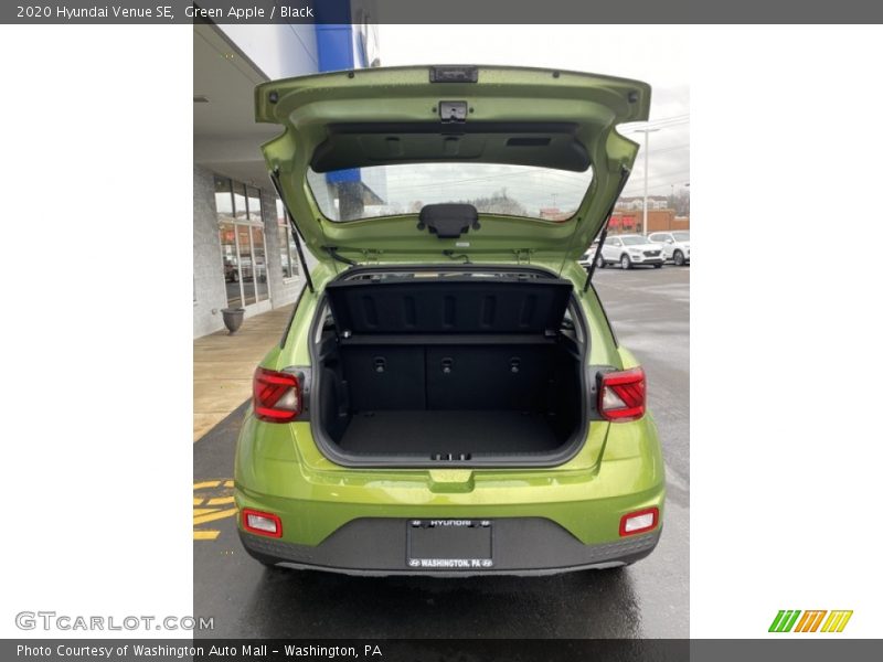 Green Apple / Black 2020 Hyundai Venue SE
