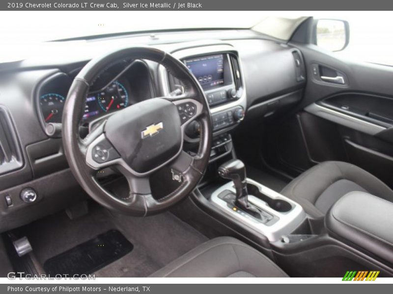 Silver Ice Metallic / Jet Black 2019 Chevrolet Colorado LT Crew Cab