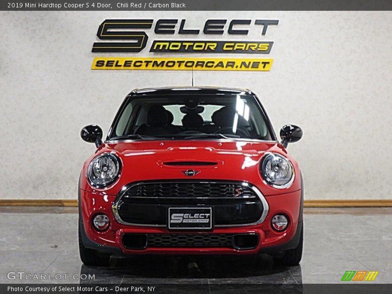 Chili Red / Carbon Black 2019 Mini Hardtop Cooper S 4 Door