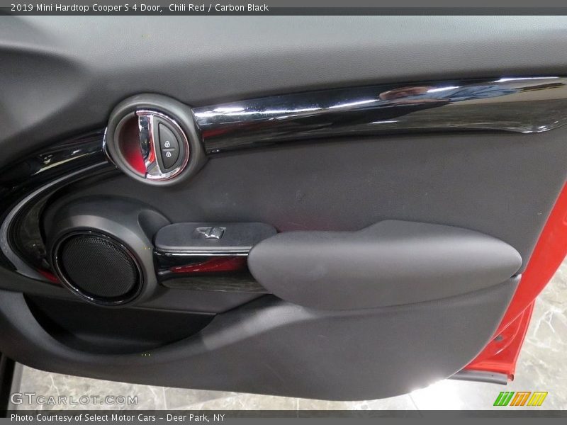 Chili Red / Carbon Black 2019 Mini Hardtop Cooper S 4 Door