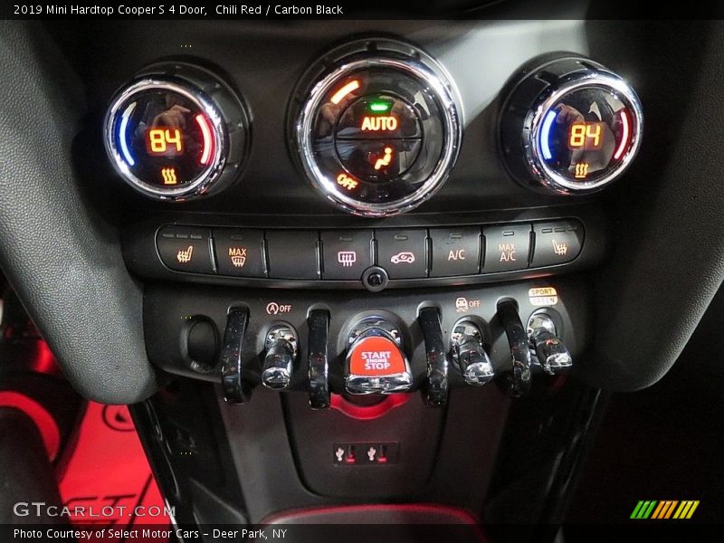 Chili Red / Carbon Black 2019 Mini Hardtop Cooper S 4 Door