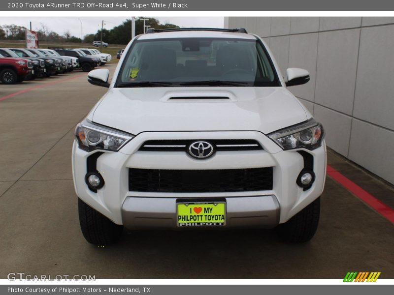 Super White / Black 2020 Toyota 4Runner TRD Off-Road 4x4