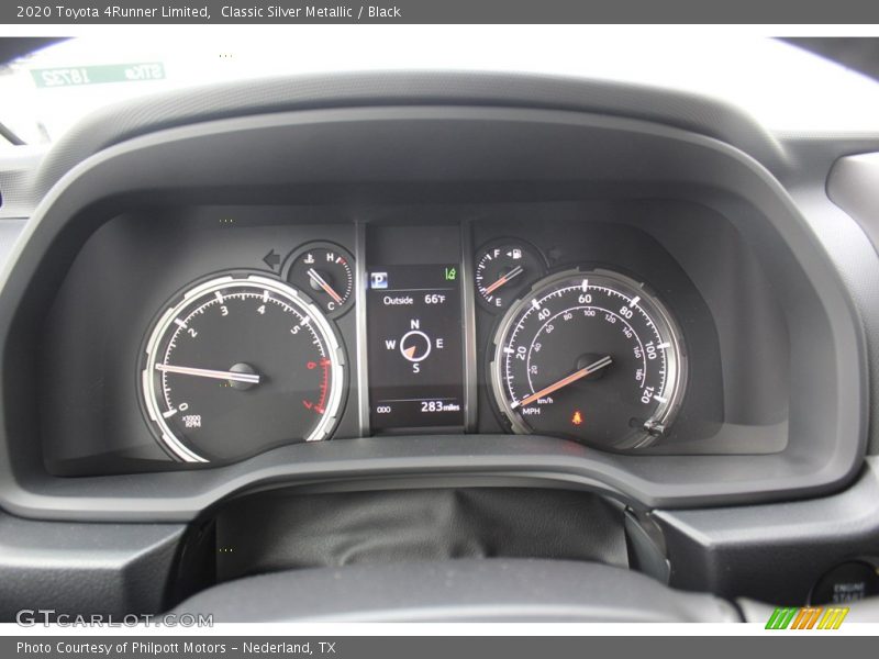 Classic Silver Metallic / Black 2020 Toyota 4Runner Limited