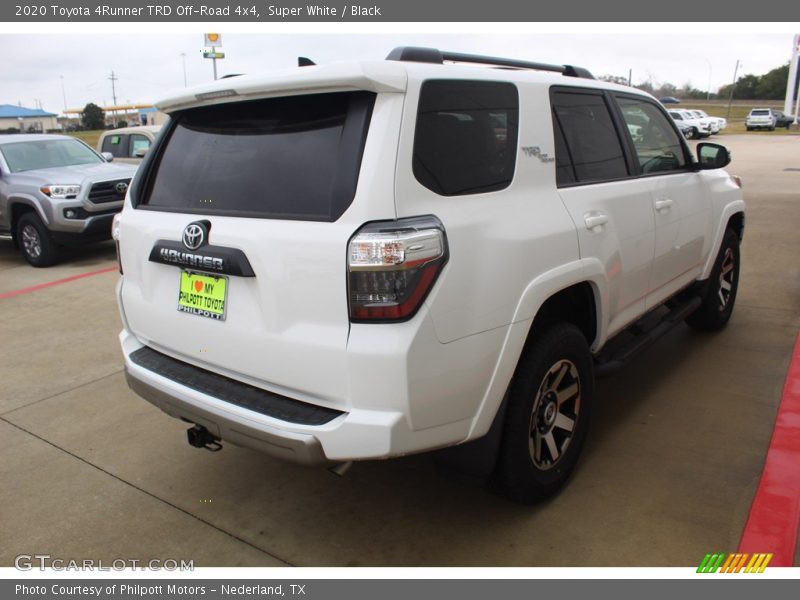 Super White / Black 2020 Toyota 4Runner TRD Off-Road 4x4