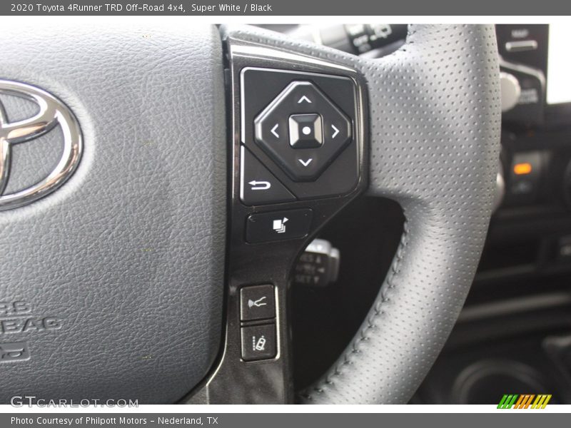 Super White / Black 2020 Toyota 4Runner TRD Off-Road 4x4