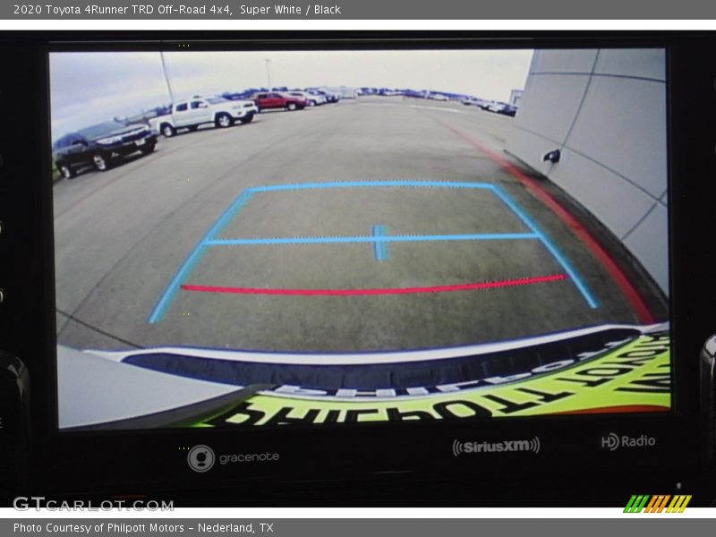 Super White / Black 2020 Toyota 4Runner TRD Off-Road 4x4