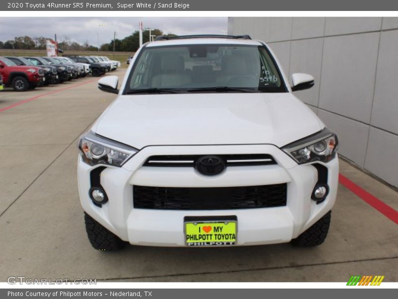 Super White / Sand Beige 2020 Toyota 4Runner SR5 Premium
