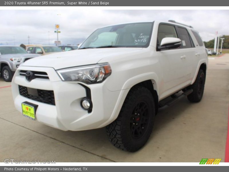 Super White / Sand Beige 2020 Toyota 4Runner SR5 Premium