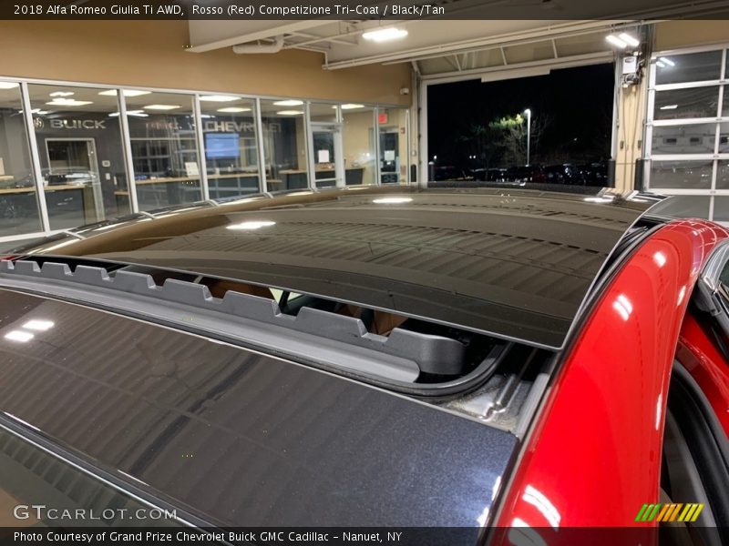 Sunroof of 2018 Giulia Ti AWD