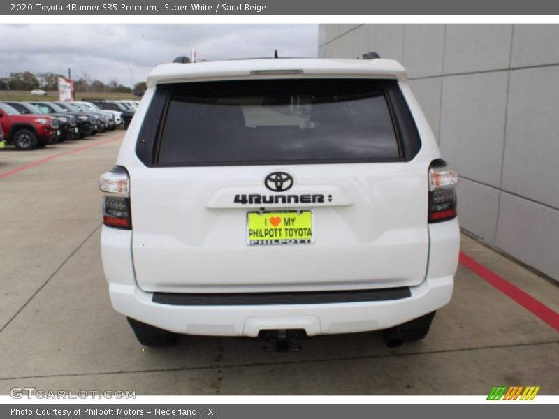 Super White / Sand Beige 2020 Toyota 4Runner SR5 Premium
